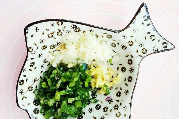 小葱紫甘蓝的做法图解3