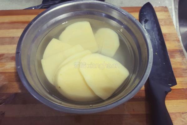 西兰花土豆沙拉的做法图解4
