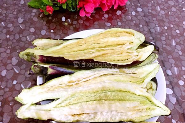 蒜泥茄子卷苦菊的做法图解6