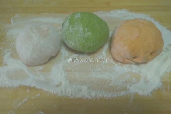 彩色蝴蝶面的做法图解3