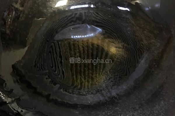 烧辣子拌皮蛋的做法图解3