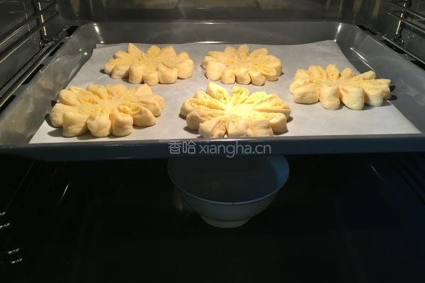 花形椰蓉面包的做法图解19
