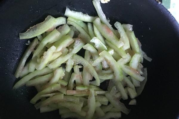 炒西瓜皮的做法图解6
