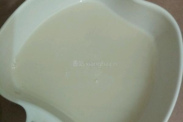 豆角肉馅包子的做法图解2