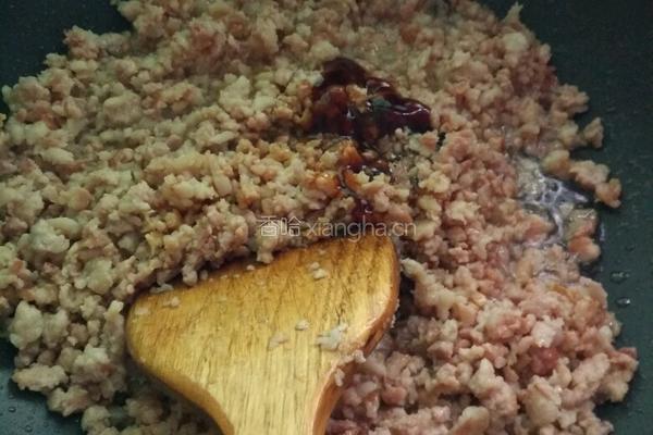梅菜肉包子的做法图解5