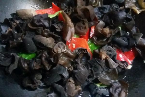 木耳炒肉片的做法图解9