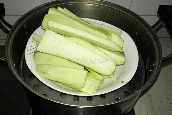 凉拌茄子的做法图解2