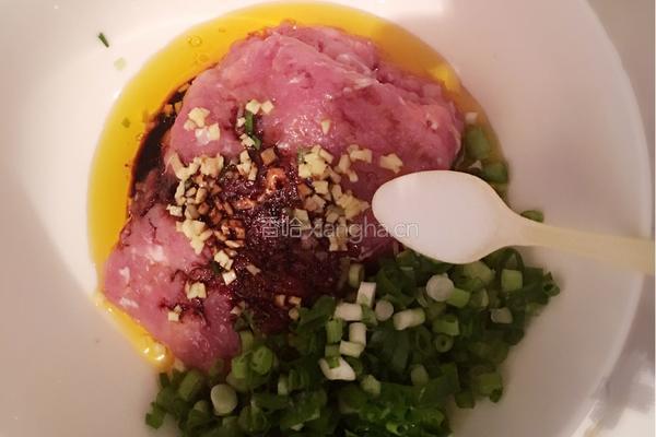 猪肉葱花馅饼的做法图解7