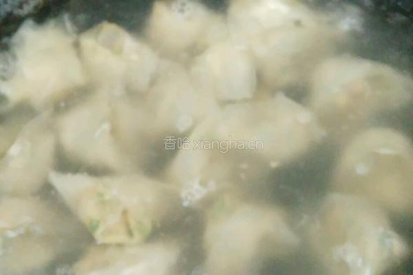 猪肉韭菜小馄炖的做法图解11