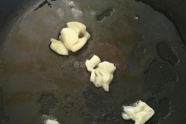 椰香南瓜芋头煲的做法图解4