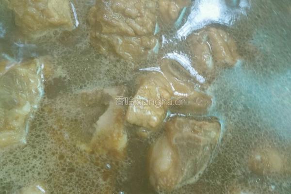 玉米烧排骨的做法图解9