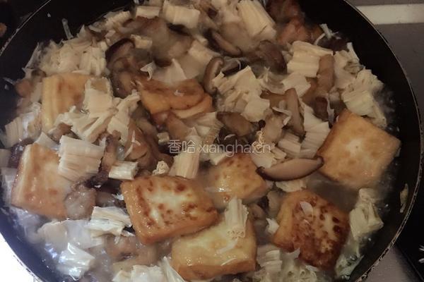 五花肉焖豆腐的做法图解6