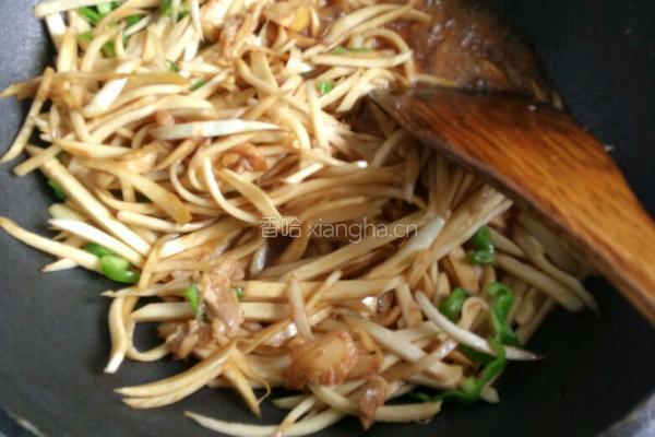 交瓜炒肉丝的做法图解4