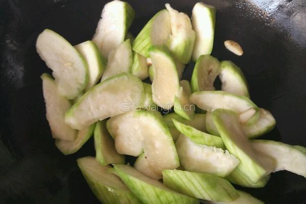 清炒丝瓜的做法图解3