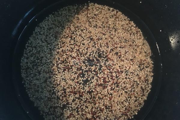 藜麦蔬菜沙拉的做法图解1