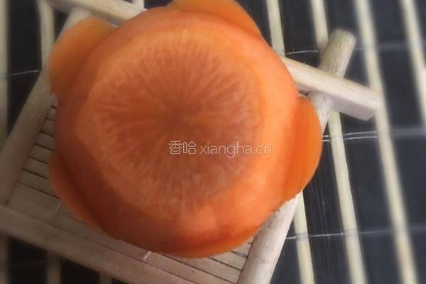 胡萝卜花的做法图解2