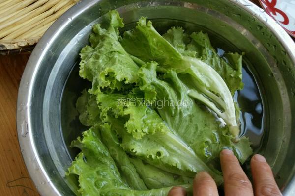 生菜两吃（蘸酱蒜泥）的做法图解1