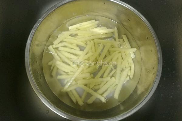 自制炸薯条的做法图解3