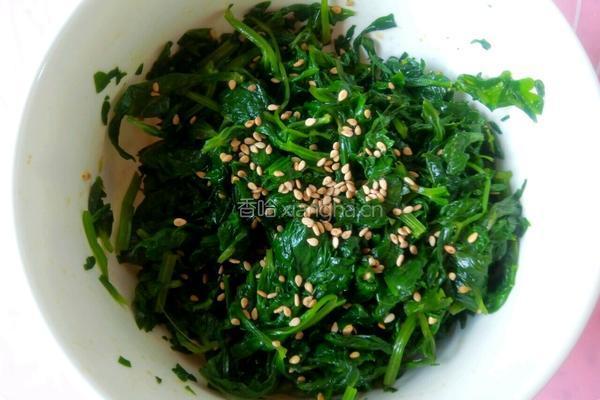 凉拌芹菜叶的做法图解9