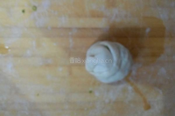 烫面葱花饼的做法图解8