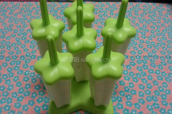 香蕉牛奶冰棍的做法图解12