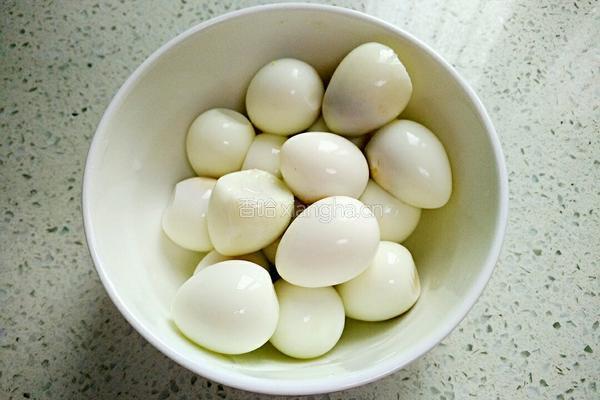 小花菇烧鹌鹑蛋的做法图解4