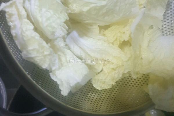 黑木茸炒娃娃菜的做法图解6