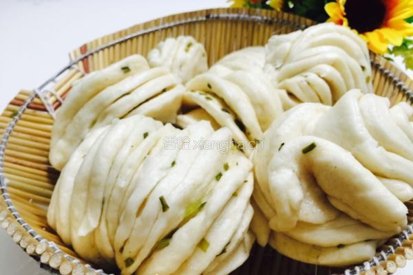 葱香花卷的做法图解16