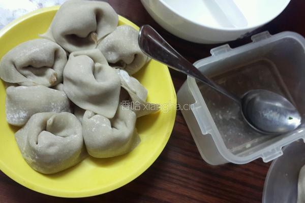 三鲜大扫除馄饨的做法图解4