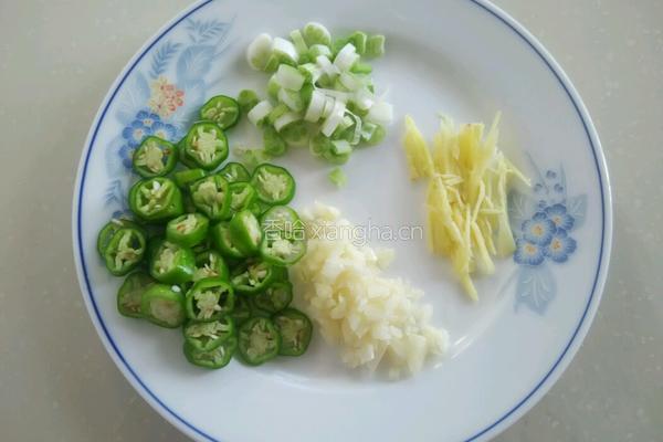 蘸汁黄秋葵的做法图解4