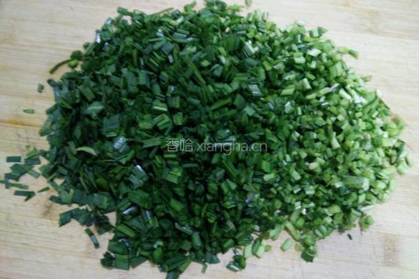韭菜肉丁水煎包的做法图解10