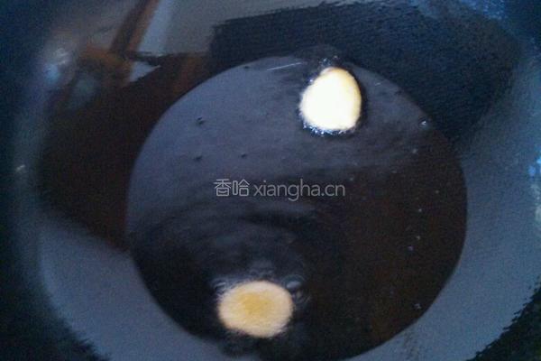 黑鱼玉米豆腐汤的做法图解2
