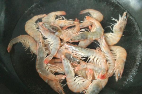 白灼虾的做法图解2