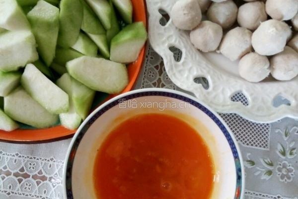 丝瓜肉丸汤的做法图解1