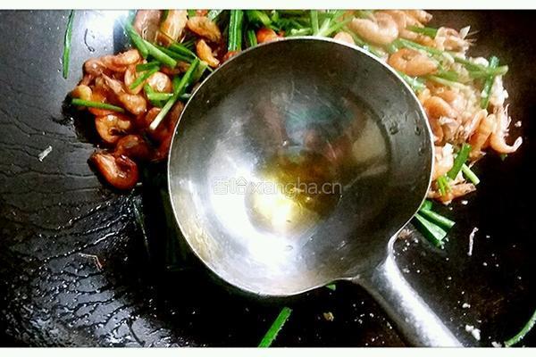 河虾炒韭菜的做法图解8
