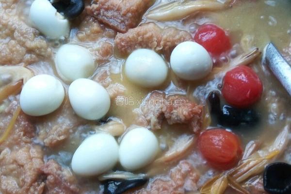 黄花菜炖滑肉的做法图解18