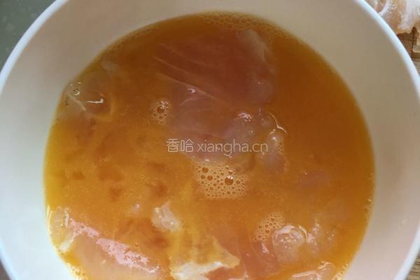 面包渣炸龙利鱼的做法图解3