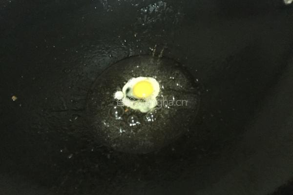 自制蒜香茄汁猪扒的做法图解3
