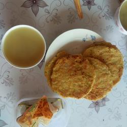 鸡蛋饼的做法[图]