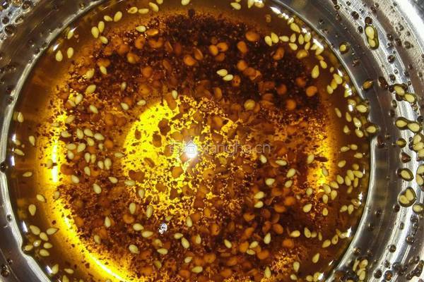 酸辣减肥凉拌菜的做法图解2