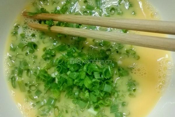 鸡蛋葱花饼的做法图解5