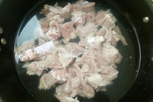 冬瓜玉米排骨汤的做法图解4
