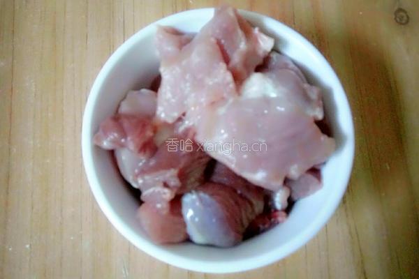 鸡骨草灵芝瘦肉汤的做法图解4