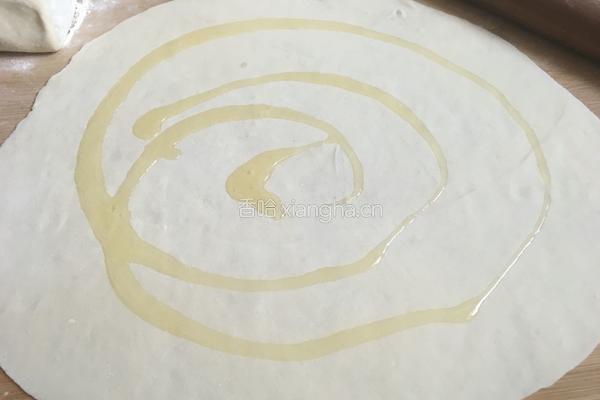 葱油饼的做法图解3