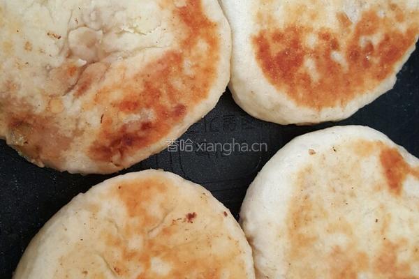 元葱猪肉馅饼的做法图解4