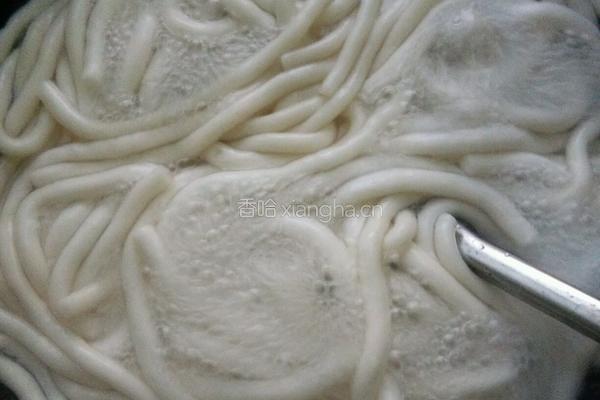 凉拌土豆粉的做法图解2