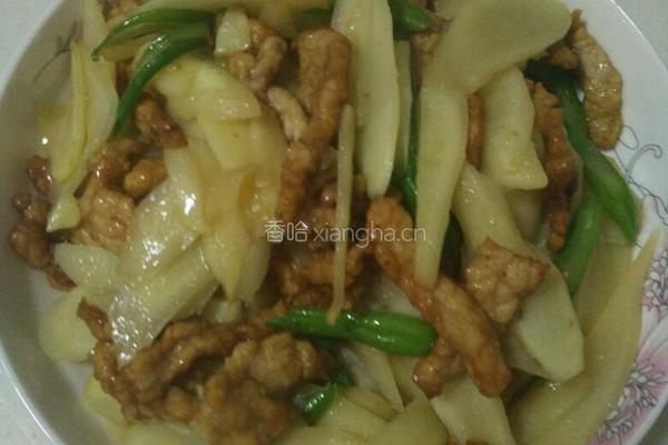 子姜炒肉的做法图解2