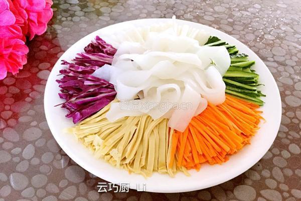 五彩大拉皮的做法图解7
