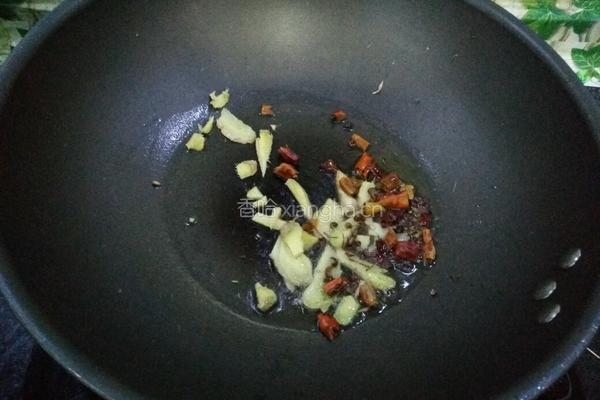 红烧青鱼的做法图解5