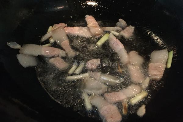 肉炒胡萝卜丝的做法图解3